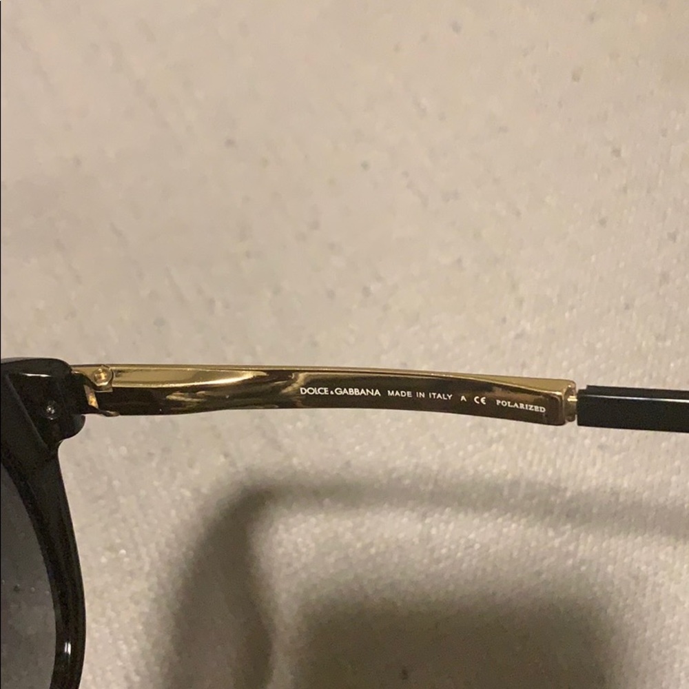 Sunglasses - Picture 2 of 5